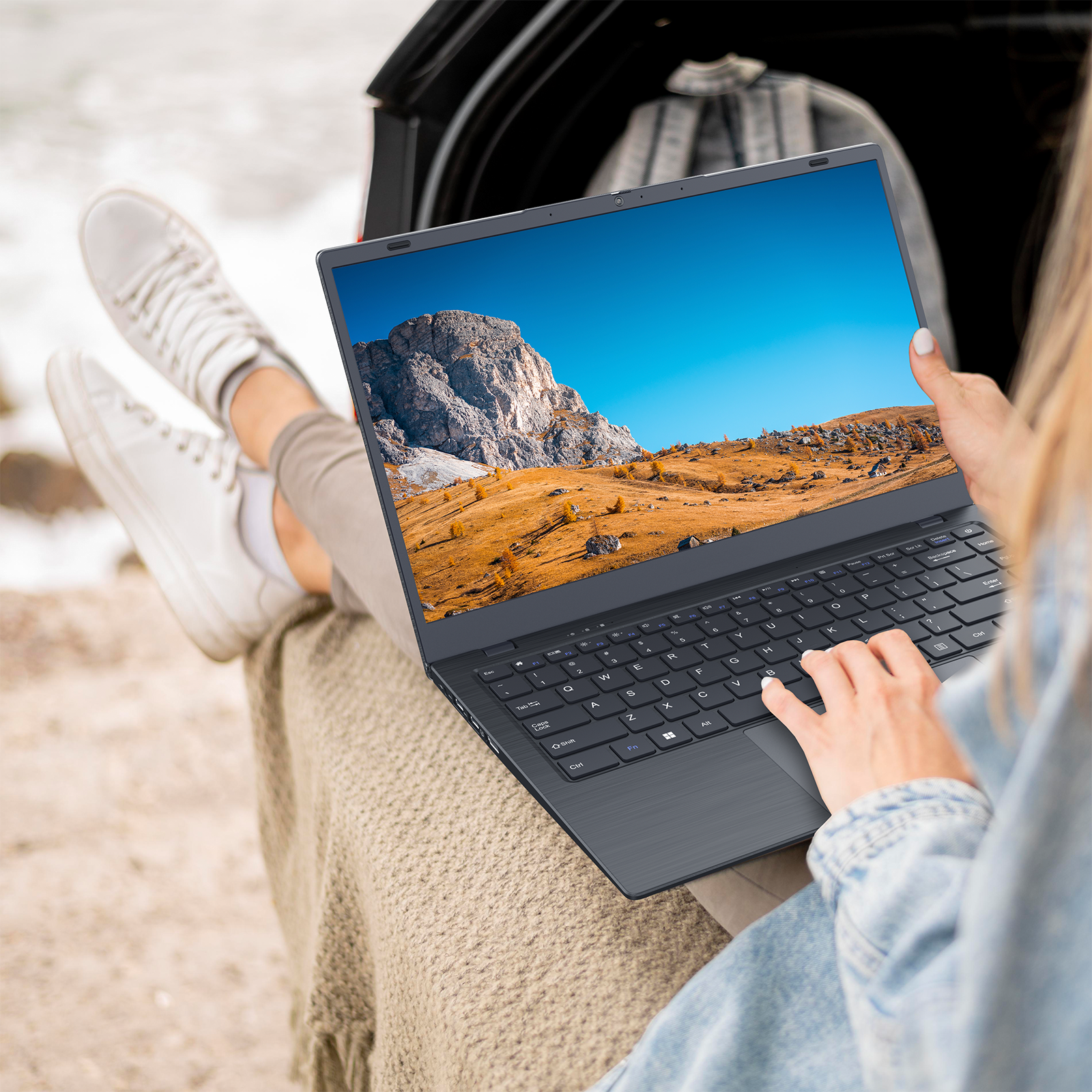 BiTECOOL 14-inch Windows 11 Laptop, 8GB RAM, 256GB SSD, Full HD IPS Display Laptop Computer, Intel N4000 Dual Core, 2.4/5G Dual Band WiFi, BT5.1, Webcam, Lightweight and Portable